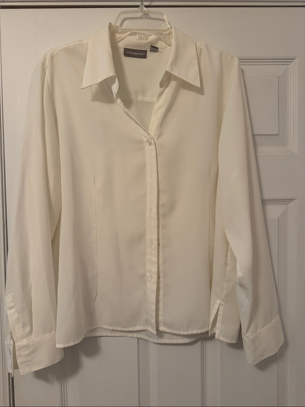 croft & barrow Cream Button-Front Long Sleeve Blouse